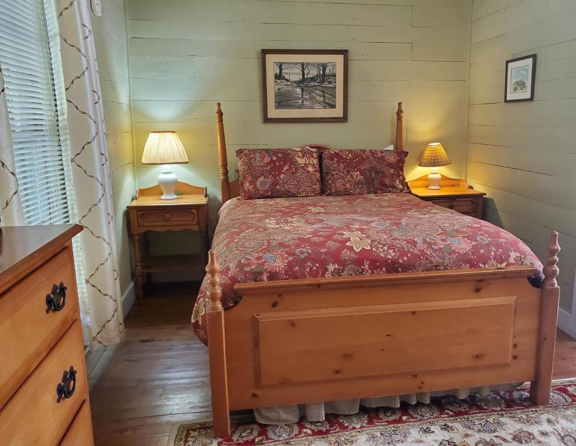 The Cabins At Healing Springs Crumpler エクステリア 写真