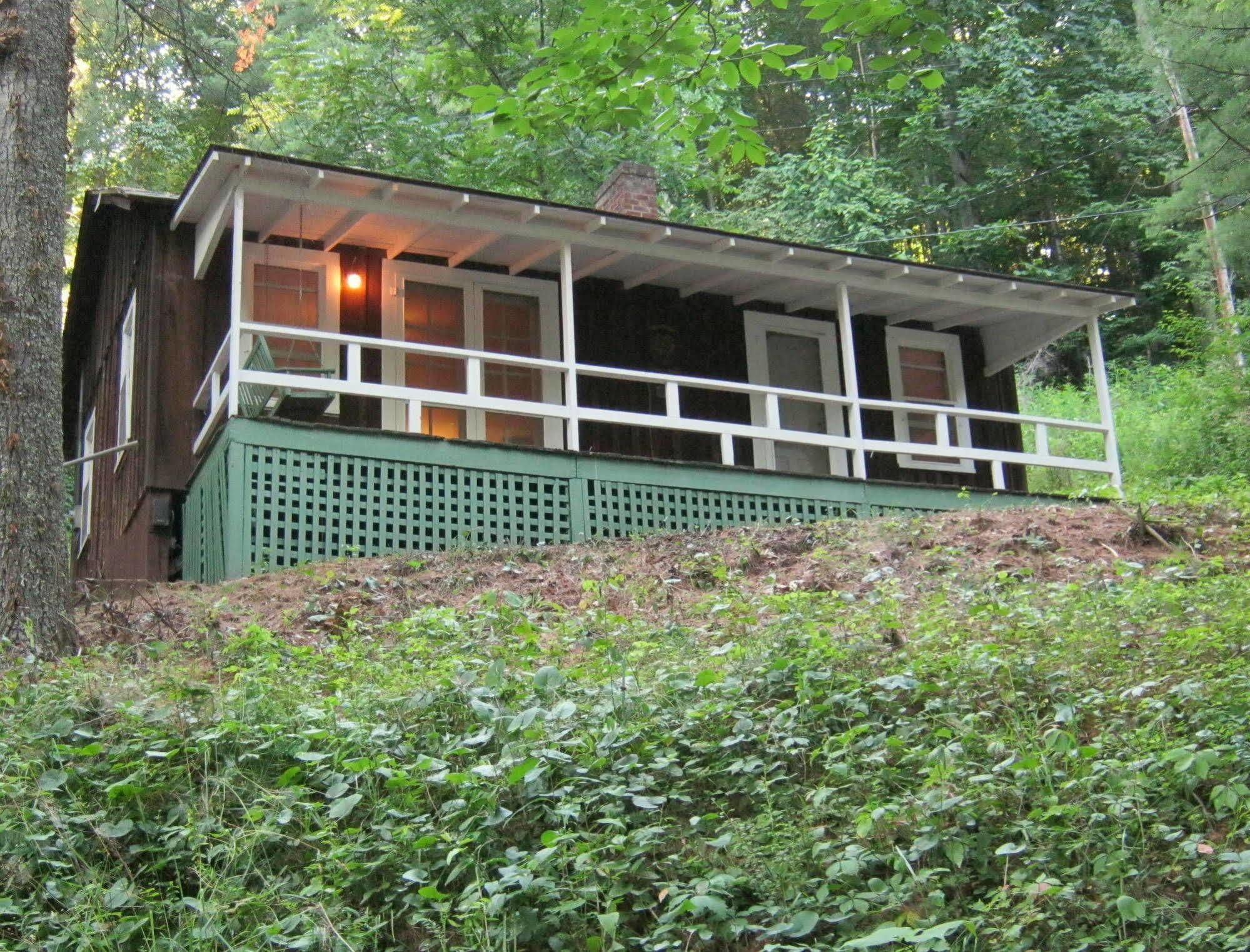 The Cabins At Healing Springs Crumpler エクステリア 写真
